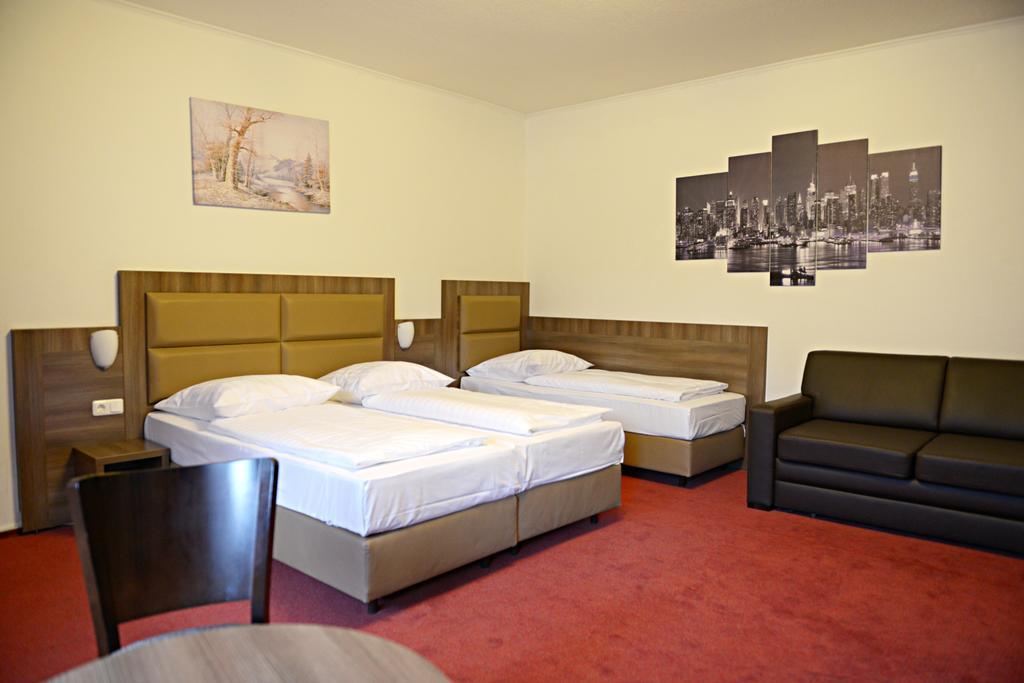 Itm Hotel Motel21 Hamburg-Mitte Room photo